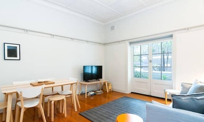 Darlinghurst Apartment | Spacious Art Deco apt. in Darlinghurst