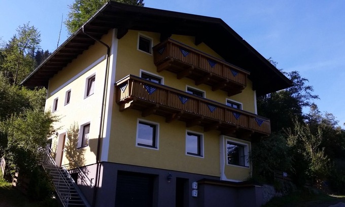 Gries House | Spacious and cozy holiday home near Zell am See