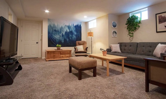 Baker Apartment | Spacious Basement Apartment in Historical Baker