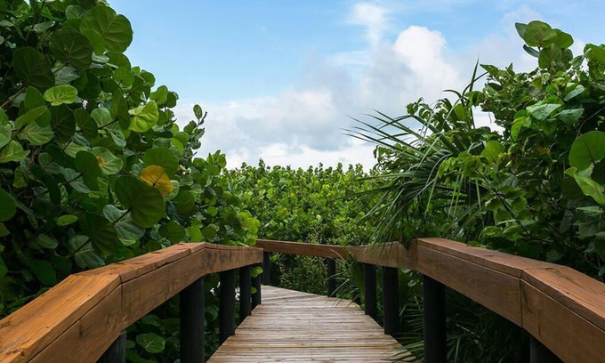 Fort Pierce Shores Condo | Spacious Beautiful Beach Side Condo