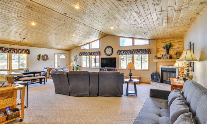 Buena Vista House | Spacious Buena Vista Home w/Fire Pit Near Skiing!
