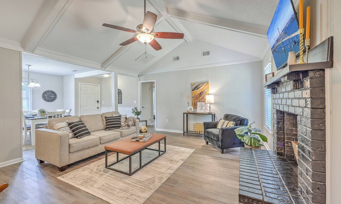 Summerville House | Spacious Comfort in Summerville and Nexton