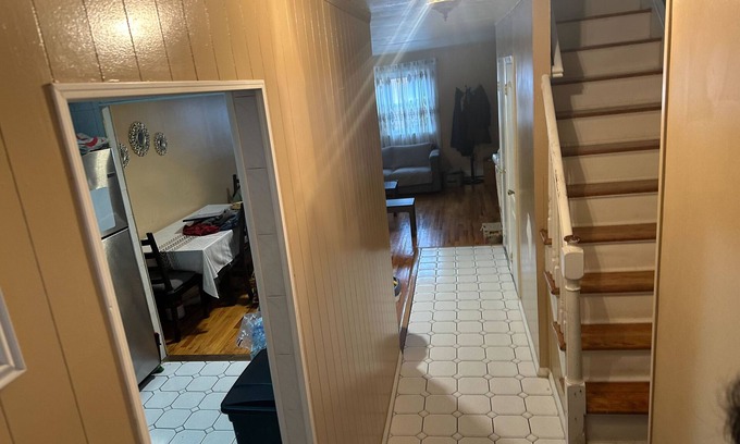 East New York House | Spacious, comfortable, and Efficient NYC Stay.