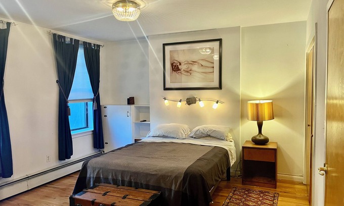 Clinton Hill Apartment | Spacious! Comfy, 2BR/2Bath, Duplex - w/Private Garden in Clinton Hill, Brooklyn