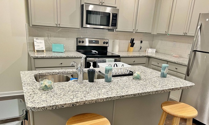 Lithonia House | Spacious Comfy Cozy Home With 3 Bedrooms & 2.5 Baths