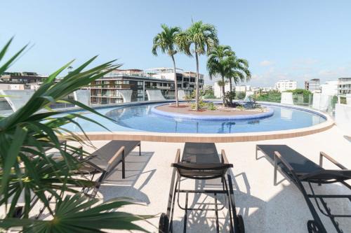 Zazil-ha Apartment | Spacious Condo 200m from Beach & 5th Ave
