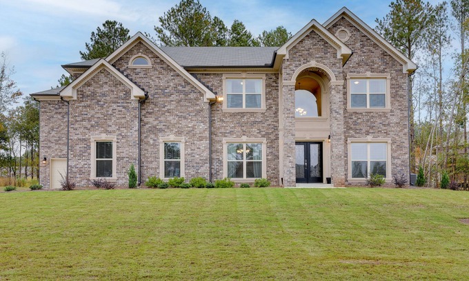 Covington House | Spacious Conyers Home in Peaceful Setting!
