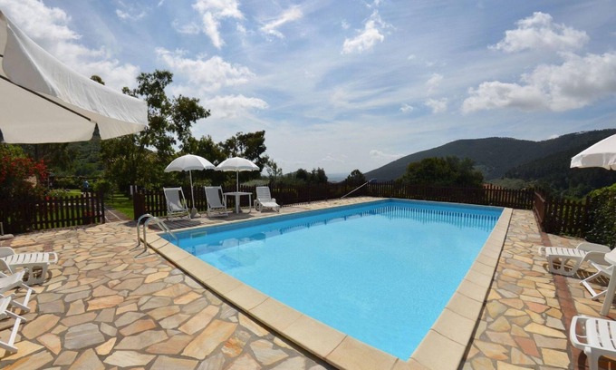 Buti Cottage | Spacious Cottage in Buti