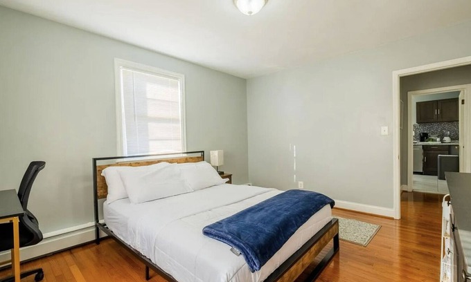 Woodlawn Apartment | Spacious Cozy Two bedroom Apt