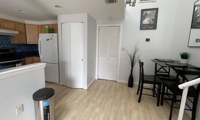 Northeast Condo | Spacious DC Home w/ FREE Parking in gated community