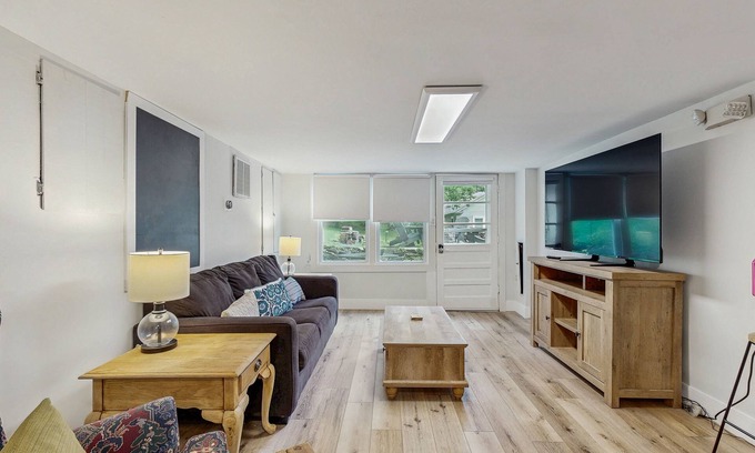 Montreat Cottage | Spacious dog-friendly Montreat cottage with firepit, mountain views, & patio
