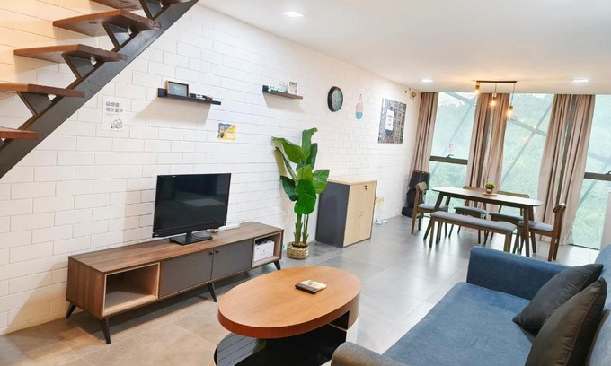 Damansara Perdana Apartment | Spacious Duplex 4~8pax ~ 1U, IKEA, the Curve