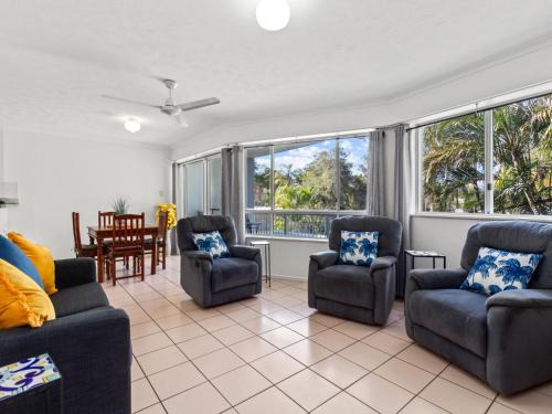 Torquay Apartment | Spacious Esplanade Apartment with Rooftop Access