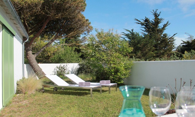 Le Bois-Plage-en-Re House | Spacious family house with direct access to the beach by the dunes (8/10 sleep)