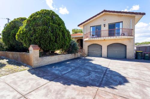 Dianella House | Spacious Family Home