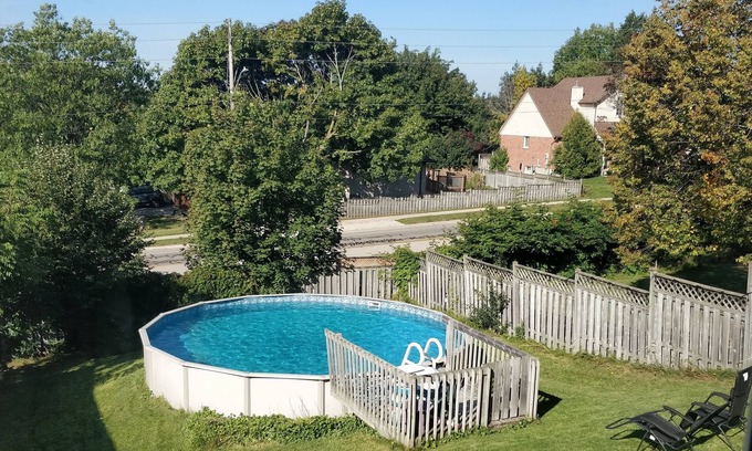 Guelph House | Spacious family oasis with pool & sauna. Pet-friendly!