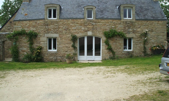 Landudec Other | Spacious farmhouse ,wheelchair accessible , close to stunning beaches .