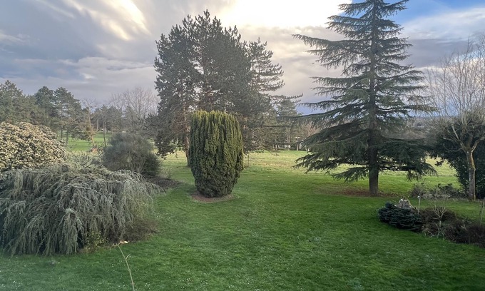 Saint-Nom-la-Breteche House | Spacious family house on a golf course near Versailles, 30min drive to Paris.
