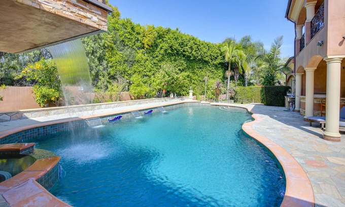 Fullerton Villa | Spacious Fullerton Villa w/Private Pool & Hot Tub