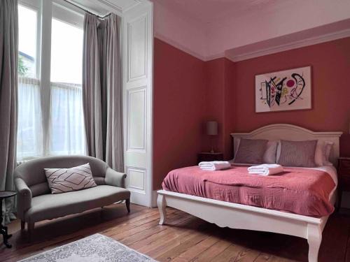 Frome House | Spacious Georgian Apartment - Central Frome