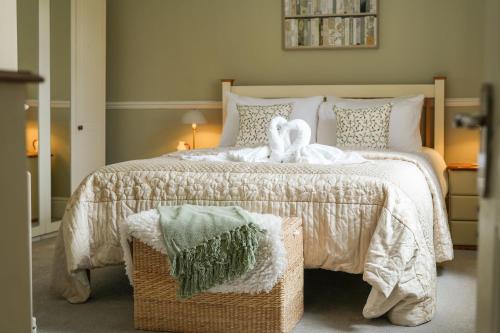 Lincoln House | Spacious, great location for families and contractors