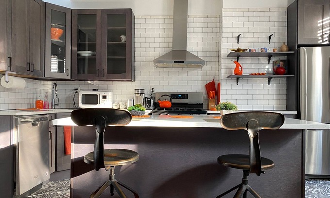 Greenpoint House | Spacious Greenpoint abode w/ chef’s kitchen