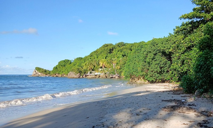Ragged Point House | Spacious home, 10 minute walk to beach, Conset Bay on Atlantic Coast. Sleeps 7.