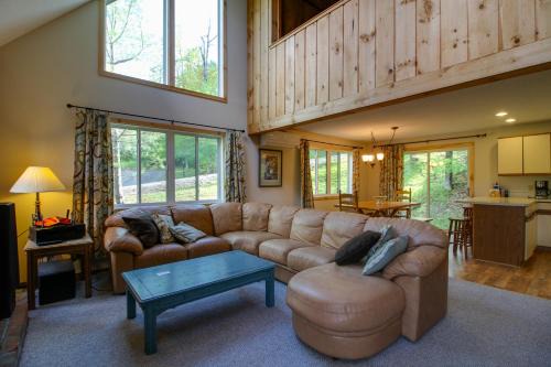 West Dover House | Spacious Home Adjacent to Mt Snow with Game Room!