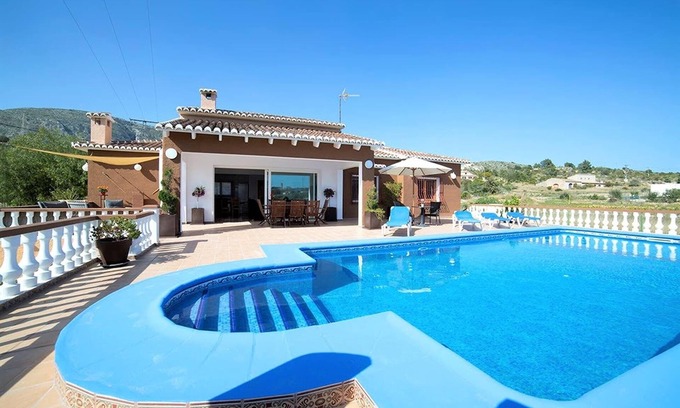 Teulada House | Spacious Home in Teulada