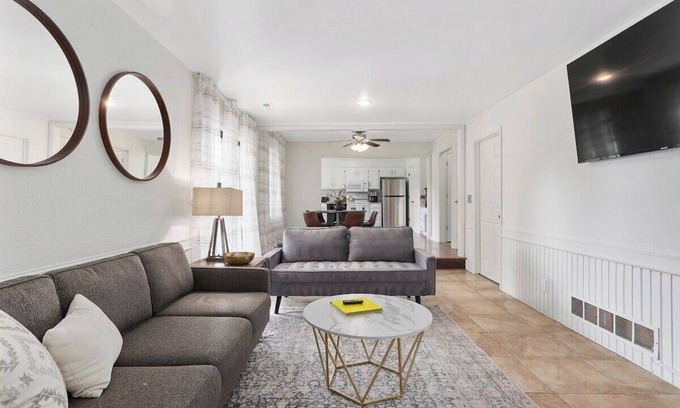 Olathe House | Spacious Home Mins from KC King Beds Explore