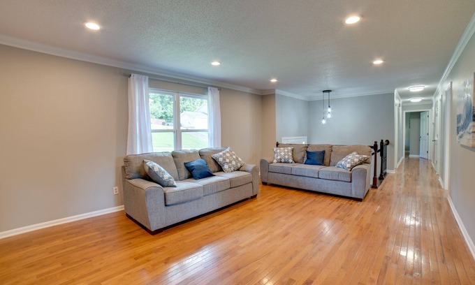 Graysville House | Spacious Home Minutes Away From Hamilton Place