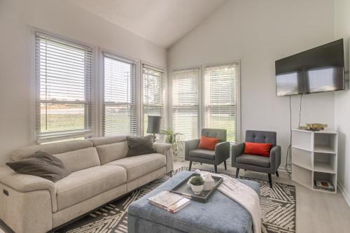 Concord House | Spacious Home with Game Room, 2 Mi to Concord Mills!