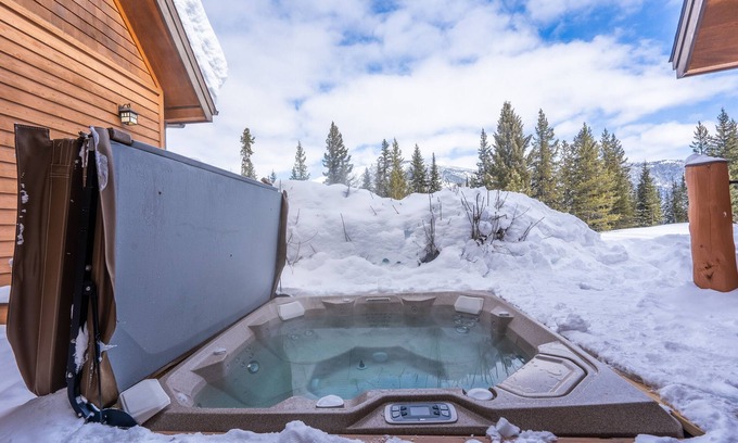 Big Sky House | Spacious home with private hot tub, pool table, & peaceful location