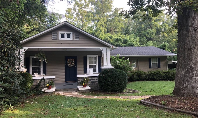 Laurel Park House | Spacious home with hot tub in the heart of it all! Available Summer 2025!
