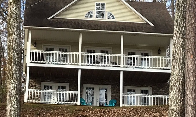 Iuka House | Spacious House 2 Huge Balconies with Fantastic Views! Close to Aqua Marina!