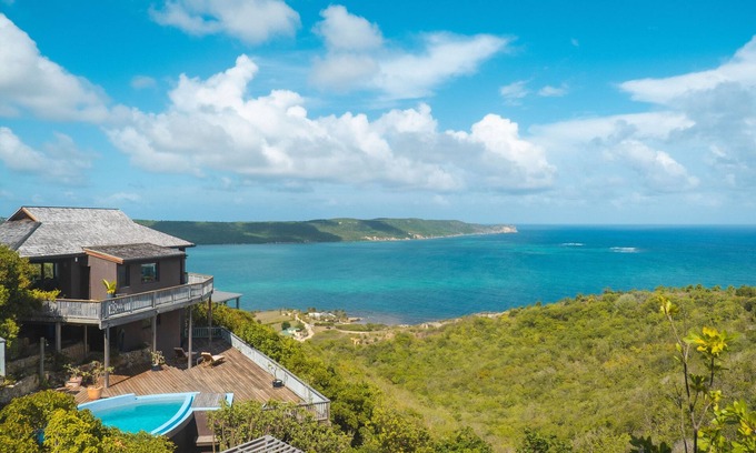 Mamora Bay House | Spacious House with Sea View & Infinity Pool!