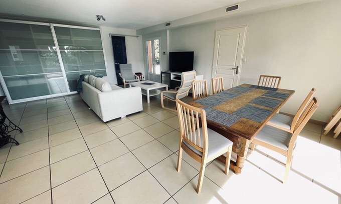 Cote Pavee House | Spacious house with large garden and swimmingpool