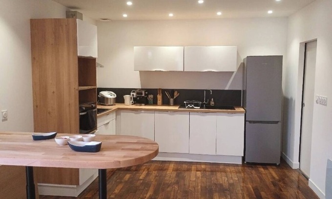 Gouesnach House | Spacious house with outdoor terrace