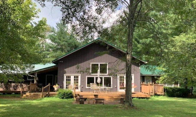 Monticello House | Spacious Lake Escape Near Conley Bottom