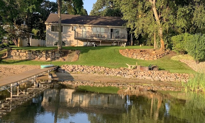 Fergus Falls House | Spacious Lake Home on Jewett Lake