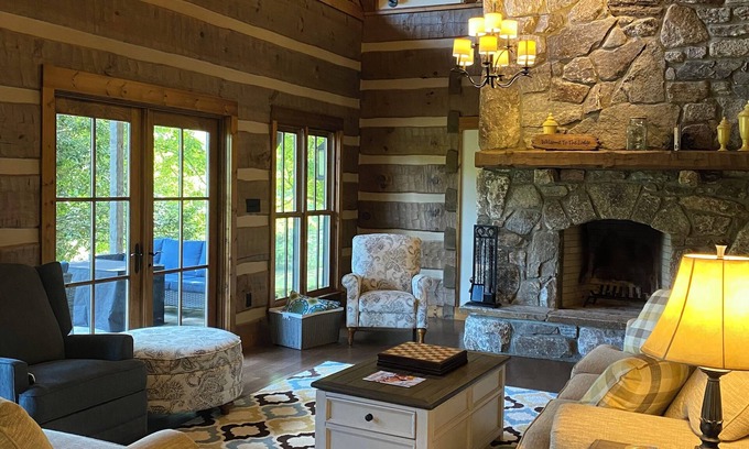 Franklin Cabin | Spacious lodge in peaceful mountain cove with trails, pond, waterfalls and more!