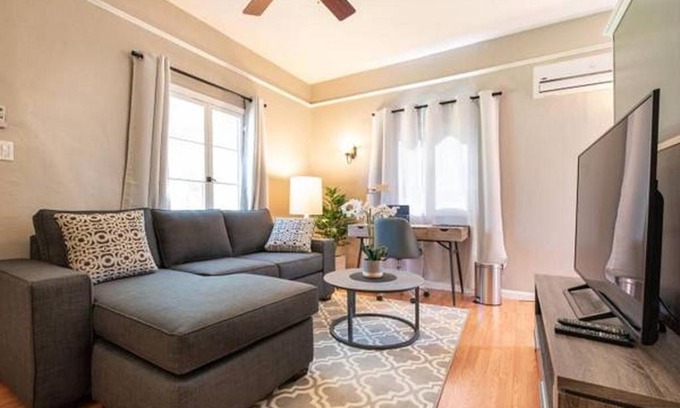 Trafford Apartment | Spacious Lovely apartment
