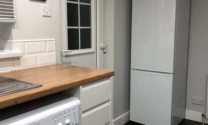 Shotton Colliery House | Spacious modern 2 bedroom house in quiet area