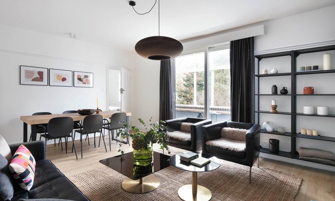 Brondesbury Park Apartment | Spacious Modern Family-sized Apartment with Terrace - New Listing