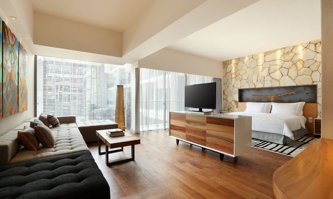 Nakula Apartment | Spacious Modern Suite with Free Minibar Items (T Sand Suite16)