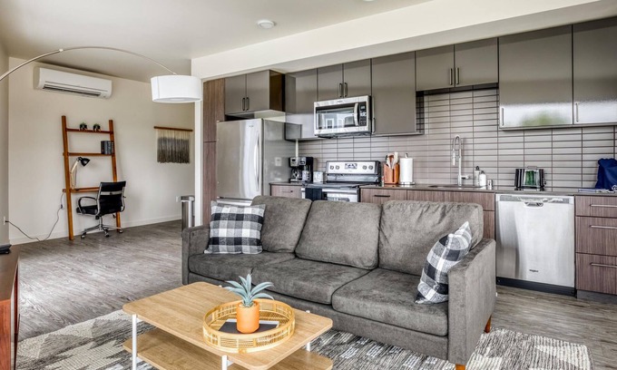 Downtown Apartment | Spacious & Pet-Friendly 2BR in Redmond w/ Gym