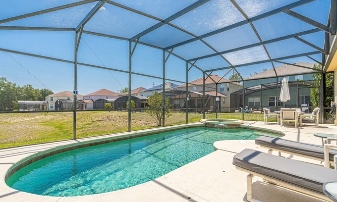 Windwood Bay House | Spacious Pool Home w/2 Masters, Games Room & Conservation View. Near Disney