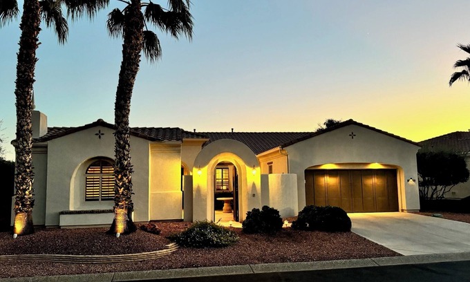 Corte Bella House | Spacious ranch style home w pool and spa in gated Corte Bella Country Club.