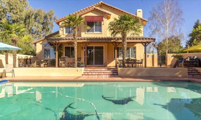 Paso Robles House | Spacious Retreat in the Heart of Wine Country