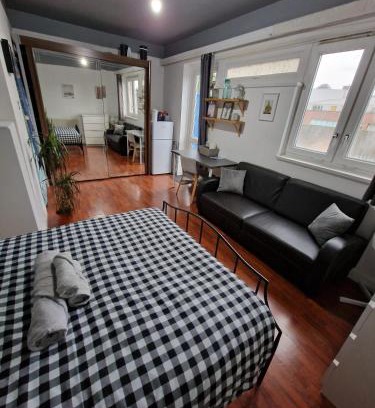 Chaucer House | Spacious room private balcony - Central London - zone 1 - Elephant and Castle